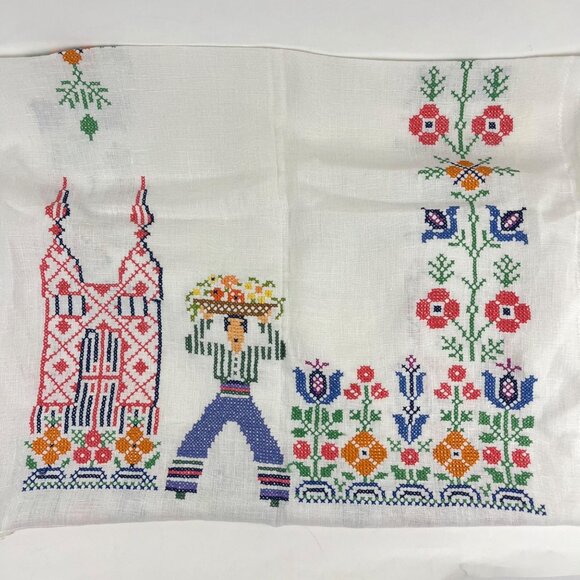 Vintage Folk-Art Cross Stitch Embroidered Linen Tablecloth & Napkins 68" x 50" - Picture 9 of 16